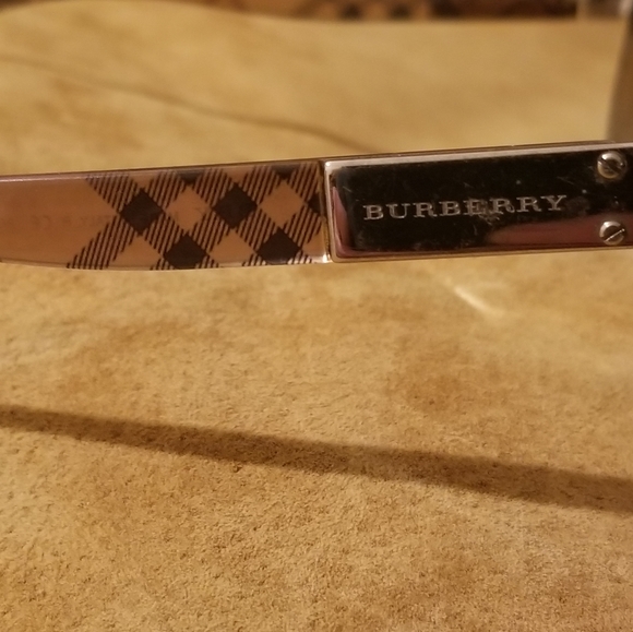 ⭐Vintage Burberry Aviators - Picture 2 of 7